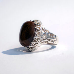 Yemeni Aqeeq (Agate) Ring – Handcrafted Silver