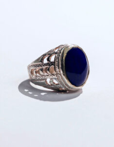 Lapis Lazuli Ring – Traditional Silver Design